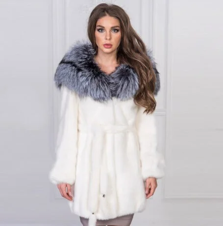 Full Natural Mink Fur With Silver Fox Fur Collar Coats